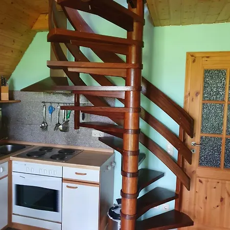 Apartment Zur-alten-schmiede-ii-wohnung-oben-ii